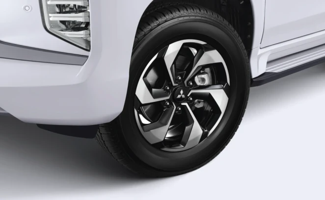 Alloy Wheel Ukuran 18 Inci