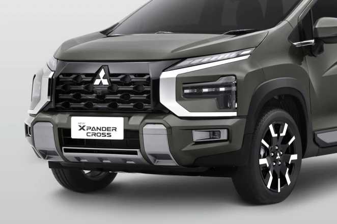 Bumper & Grille Depan Baru